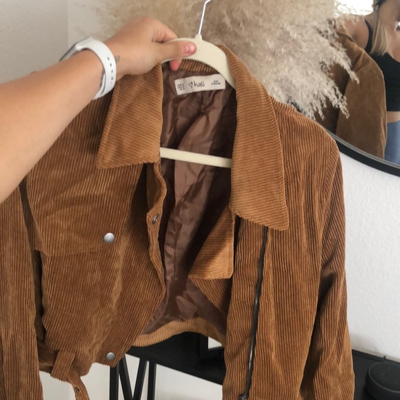 Tan corduroy cropped jacket - Picture 3 of 4